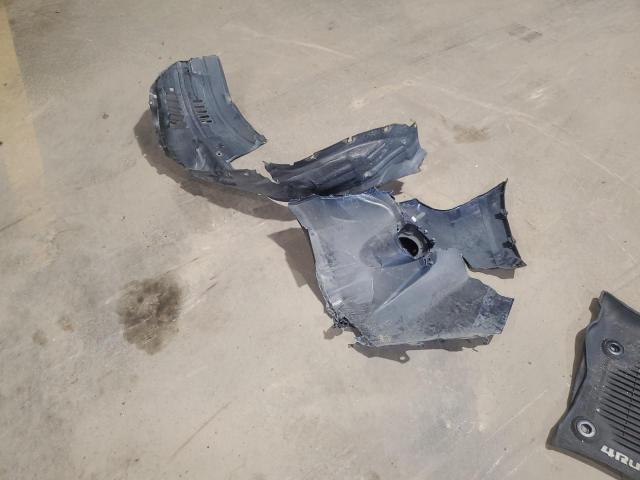 2019 TOYOTA 4RUNNER SR JTEBU5JR2K5682565