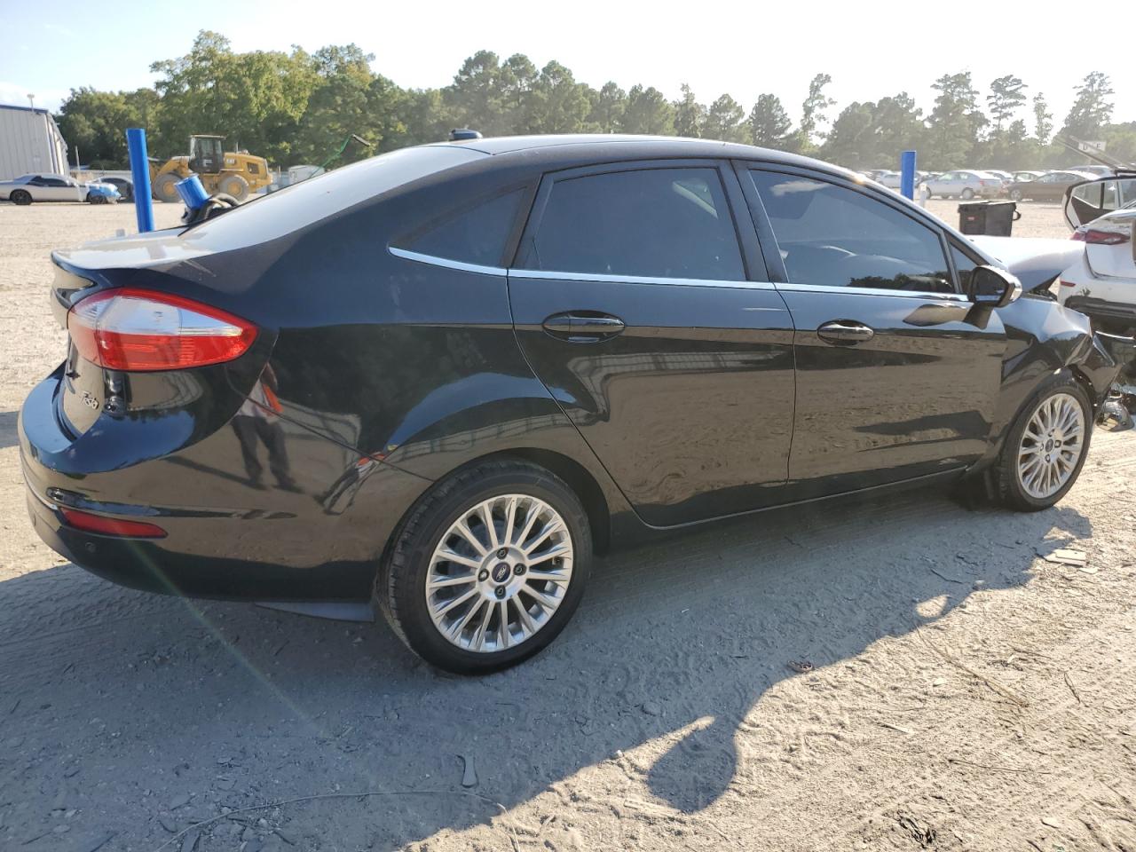 FORD FIESTA TITANIUM
