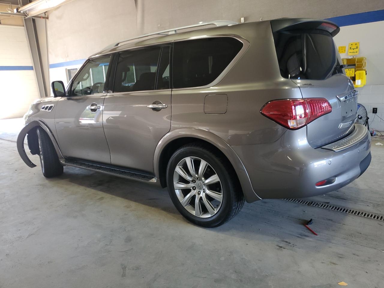 INFINITI QX56