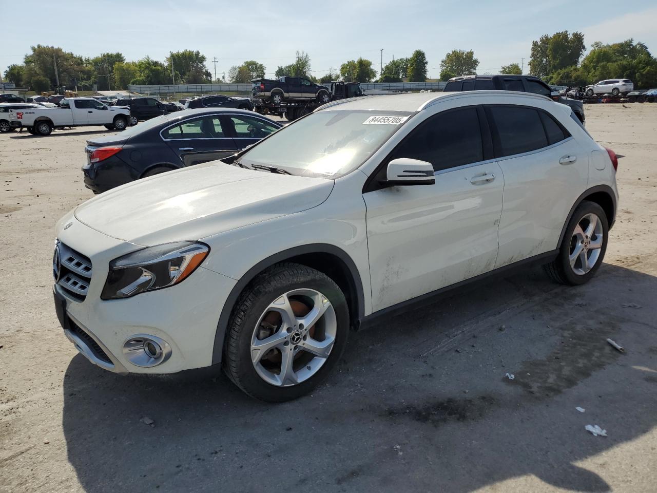 MERCEDES-BENZ GLA-CLASS 250