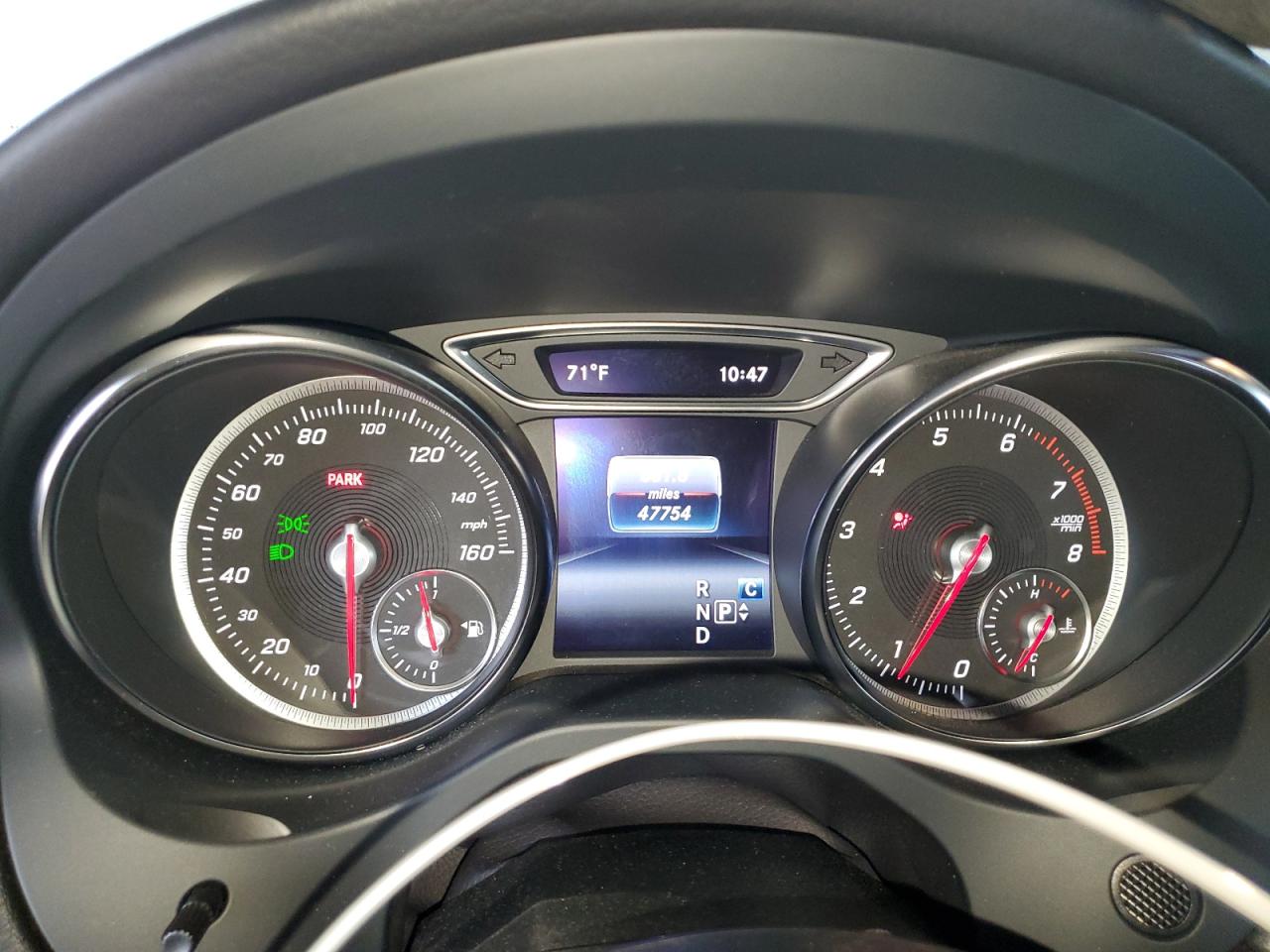 MERCEDES-BENZ GLA-CLASS 250 4MATIC