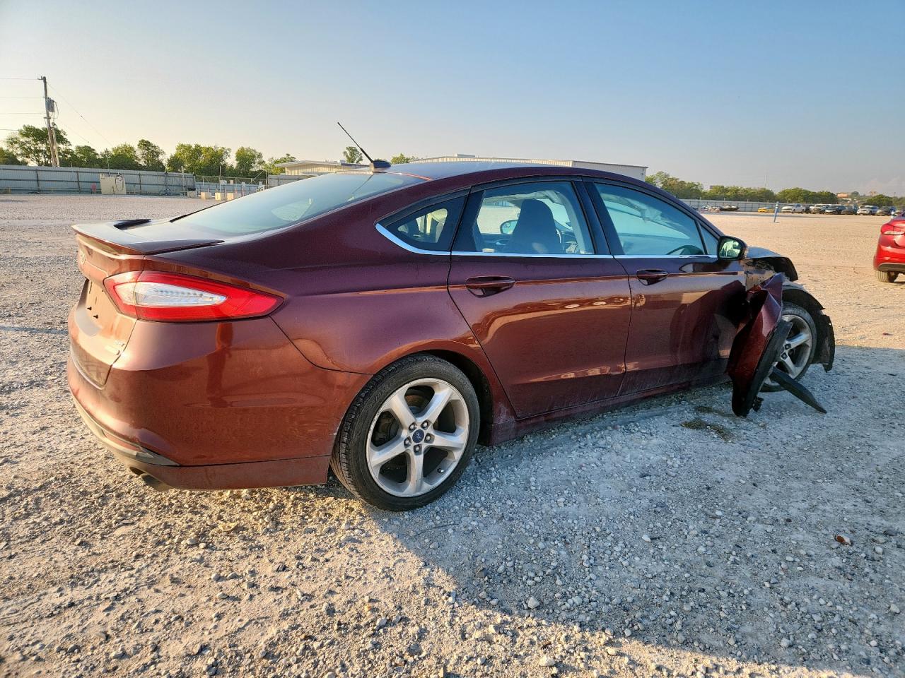 FORD FUSION SE