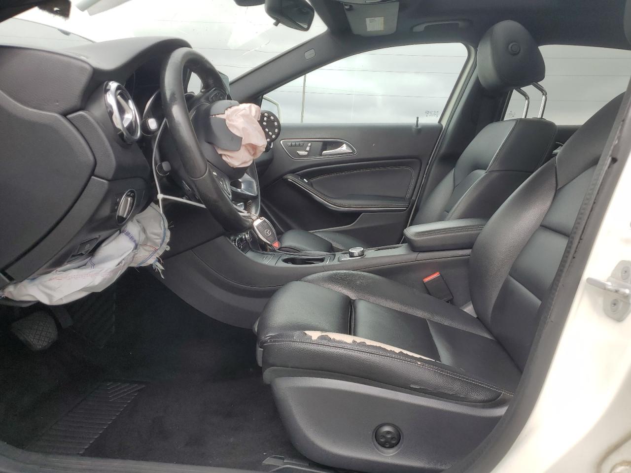 MERCEDES-BENZ GLA-CLASS 250