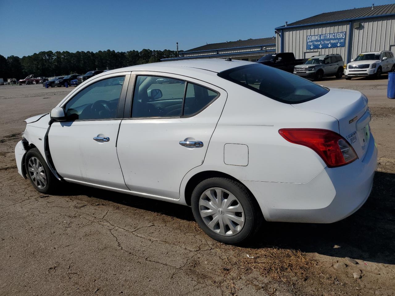 NISSAN VERSA S