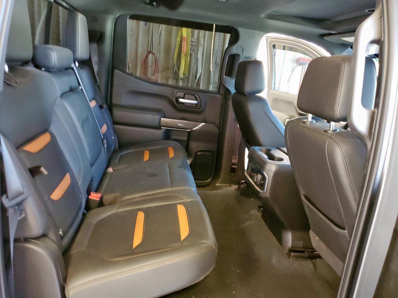 GMC SIERRA 1500 K1500 AT4