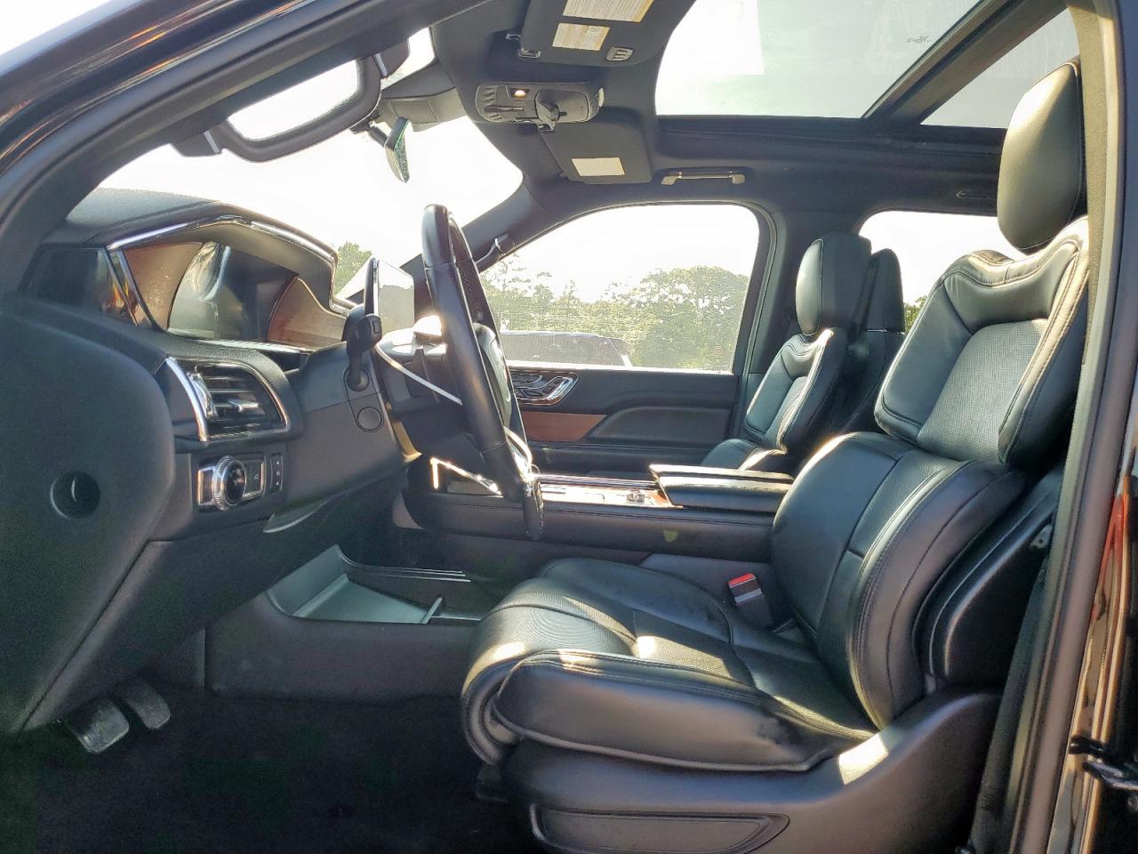 LINCOLN NAVIGATOR L RESERVE