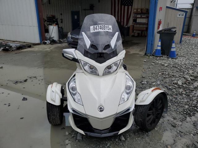 2015 CAN-AM SPYDER ROA #3286588201