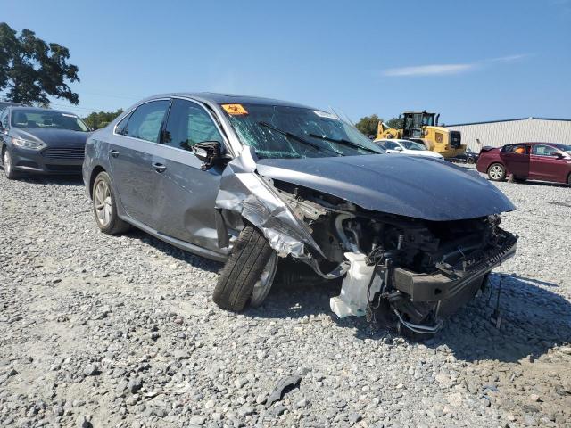 2018 VOLKSWAGEN PASSAT SE 1VWBA7A33JC040206