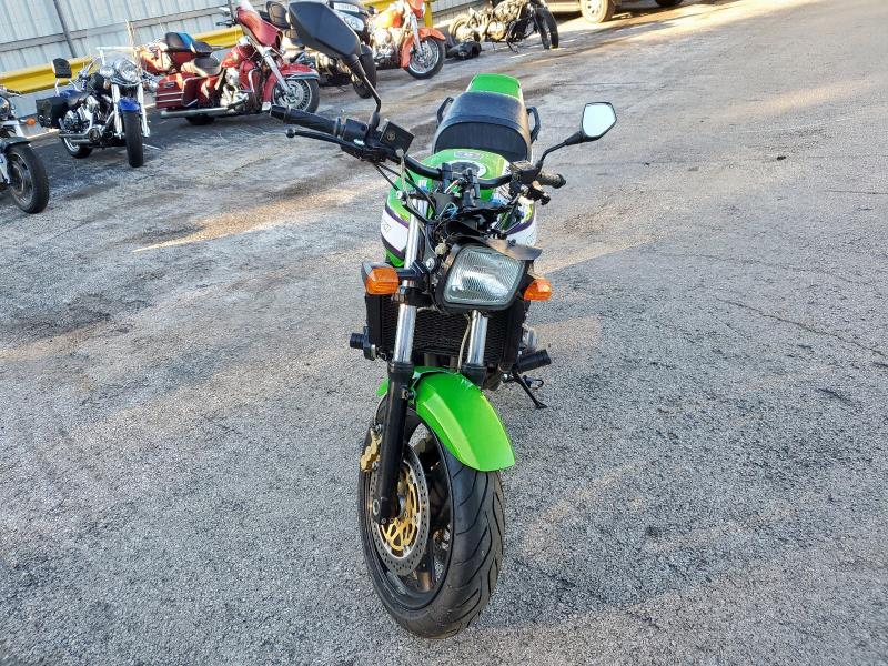 KAWASAKI ZR1200 A 2001 JKAZR9A101A008937 photo #3