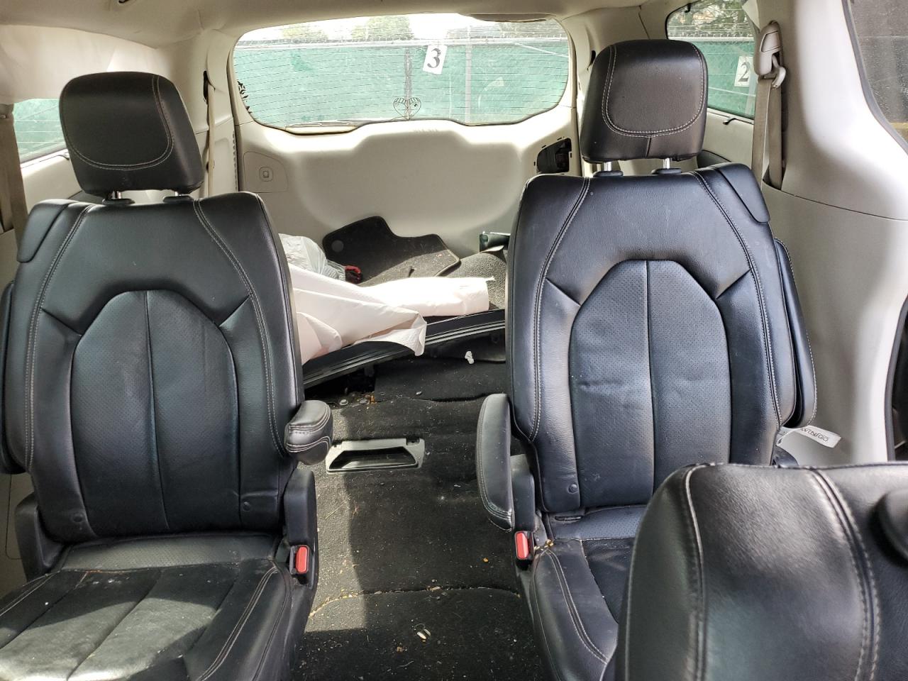 CHRYSLER PACIFICA TOURING L