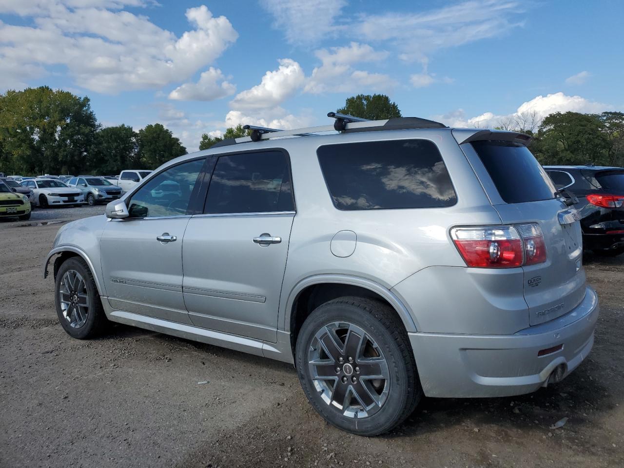 GMC ACADIA DENALI