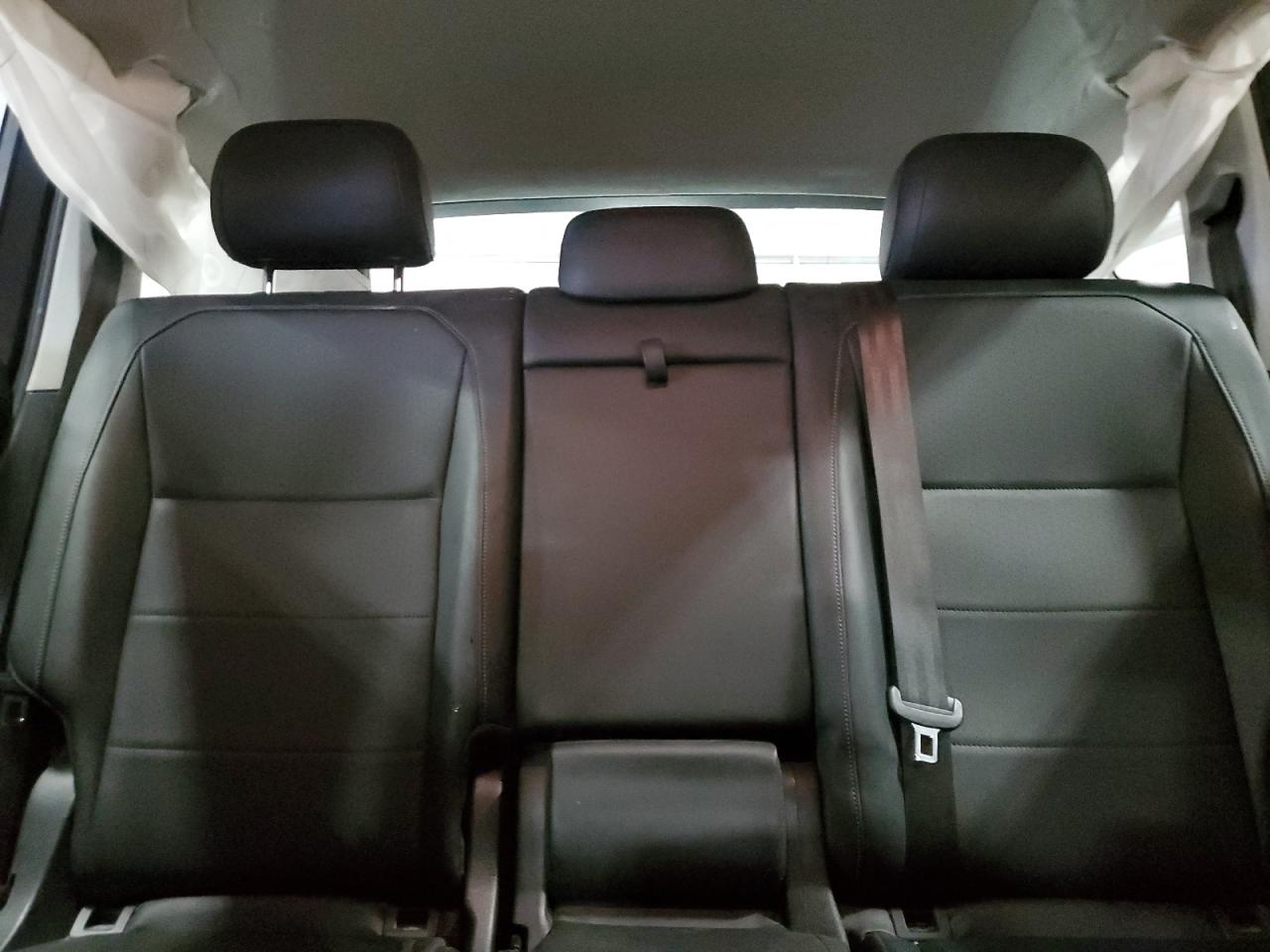 VOLKSWAGEN TIGUAN SE