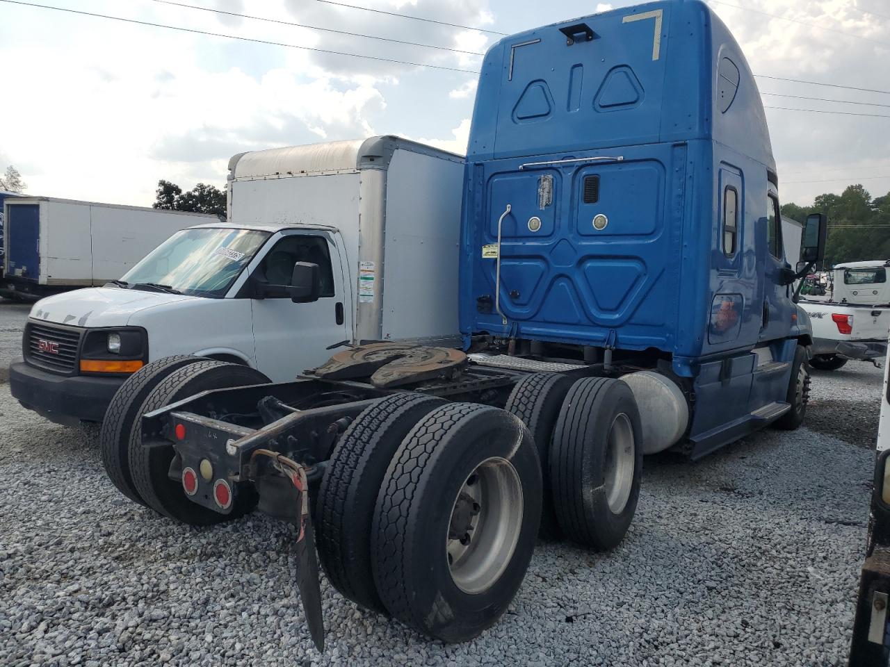 Lot #3305364299 2015 FREIGHTLINER CASCADIA 1