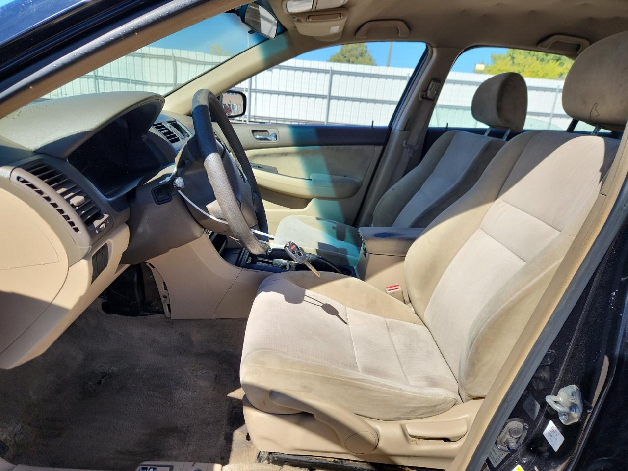 Lot #3279296381 2004 HONDA ACCORD LX