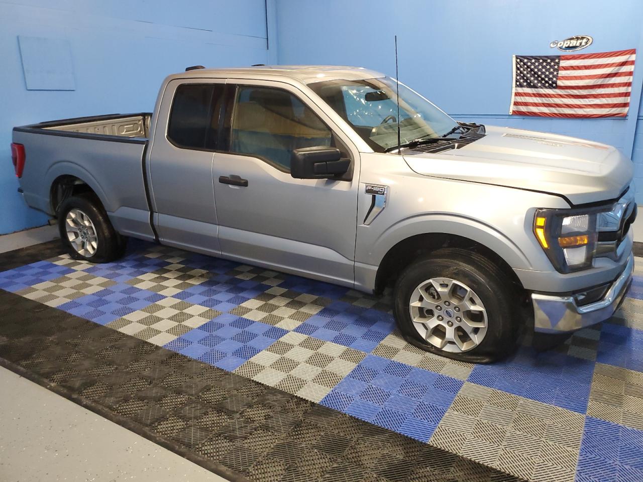 FORD F-150 SUPER CAB