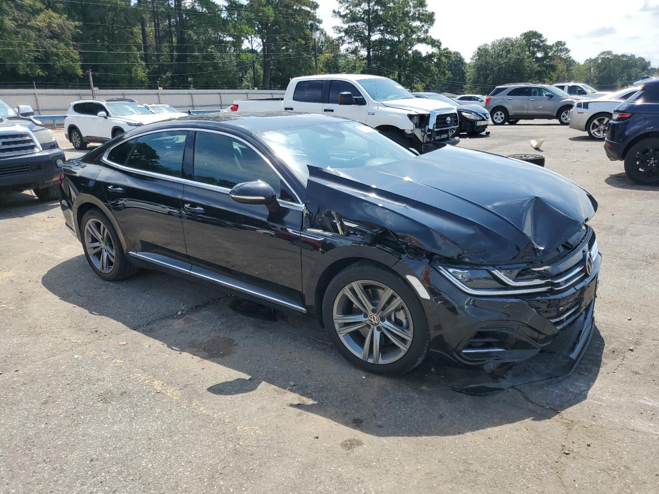 VOLKSWAGEN ARTEON SE R-LINE