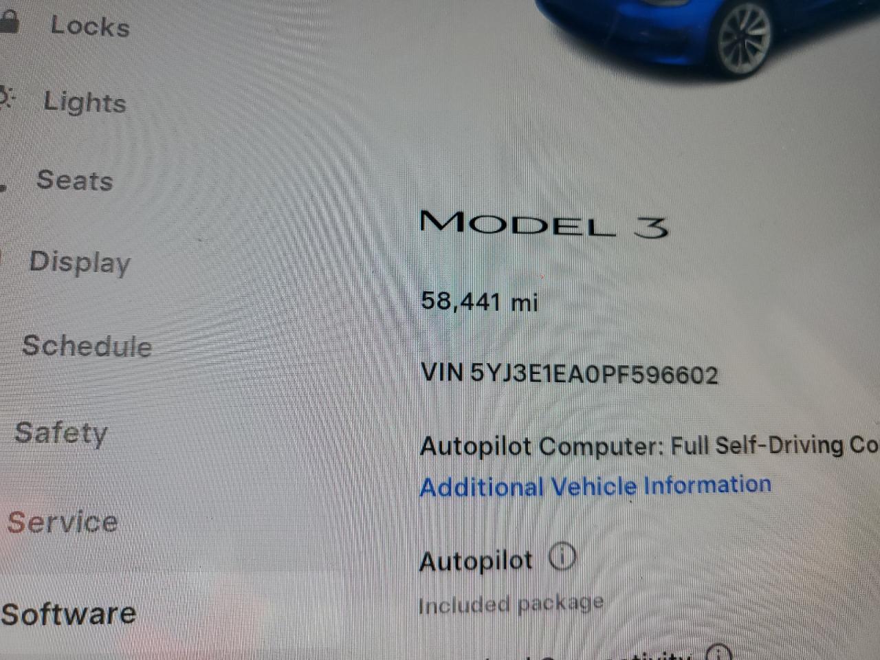 TESLA MODEL 3