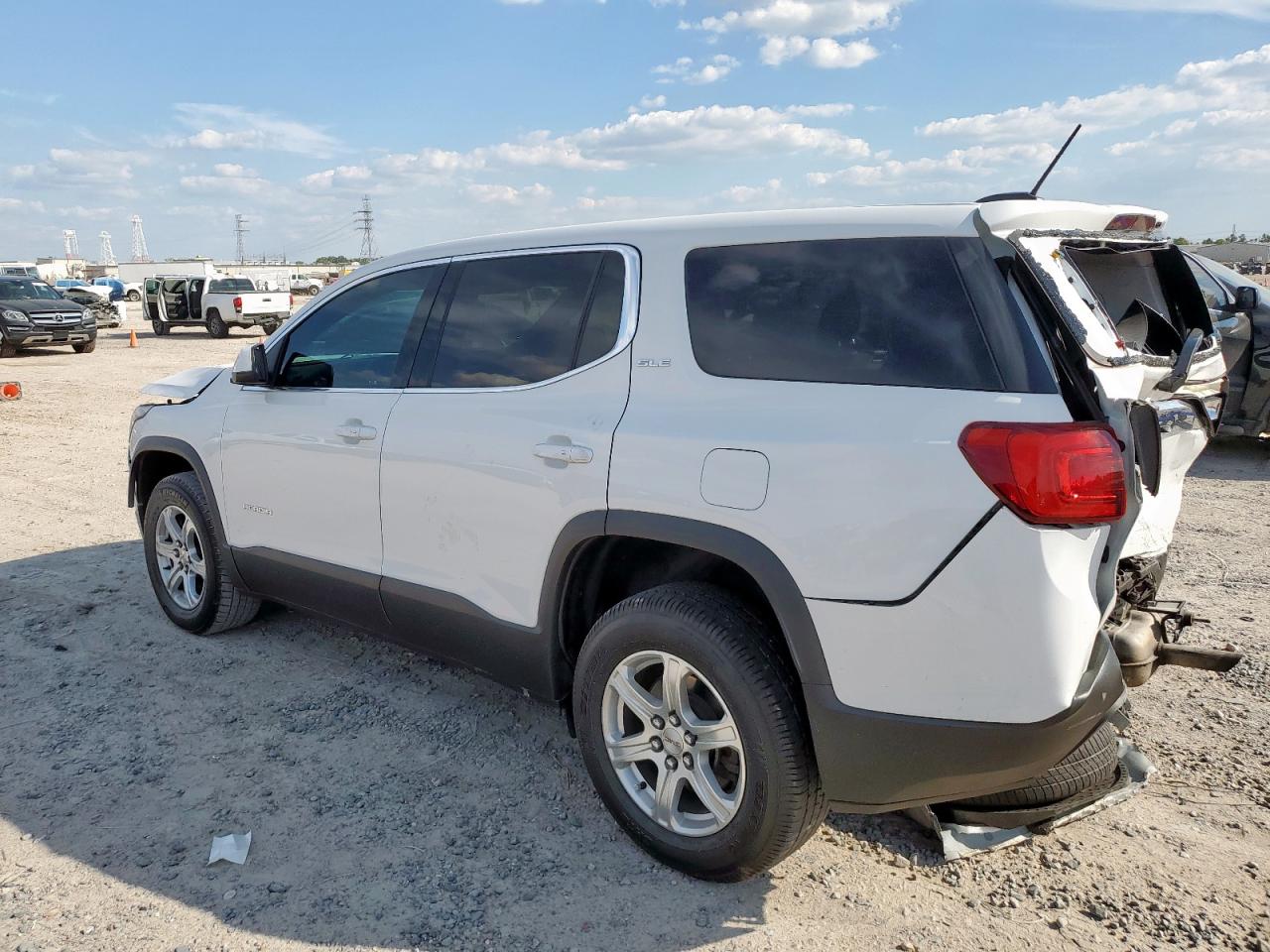 GMC ACADIA SLE