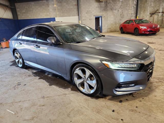 2018 HONDA ACCORD TOU 1HGCV2F98JA003046