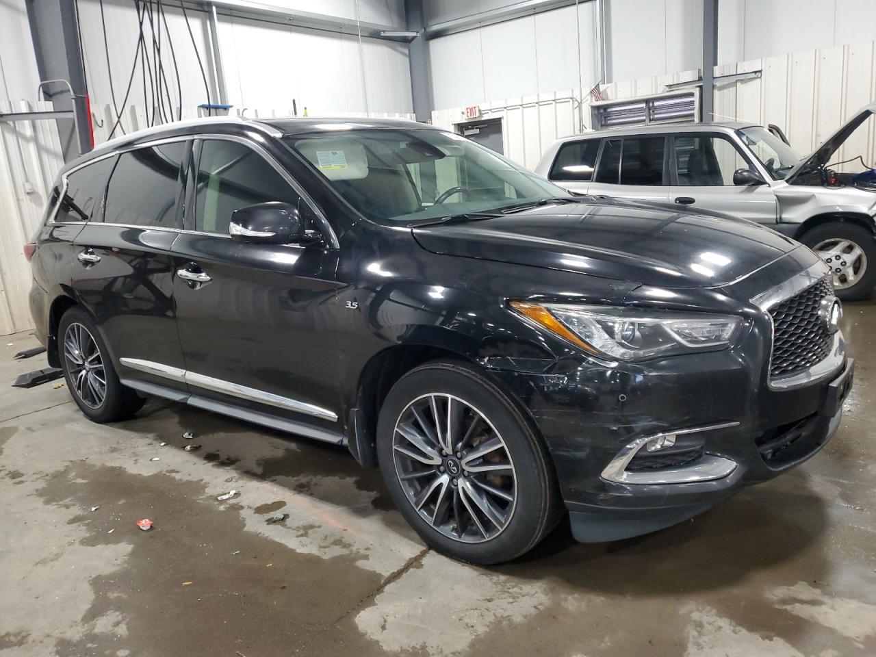 INFINITI QX60 LUXE