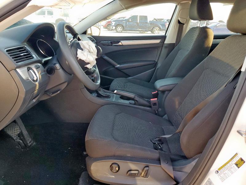 2018 VOLKSWAGEN PASSAT S 1VWAA7A34JC047936