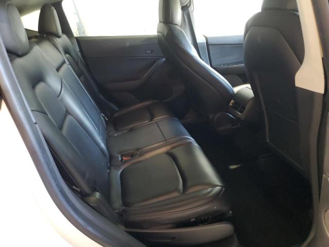 2022 TESLA MODEL Y 7SAYGAEE1NF360981