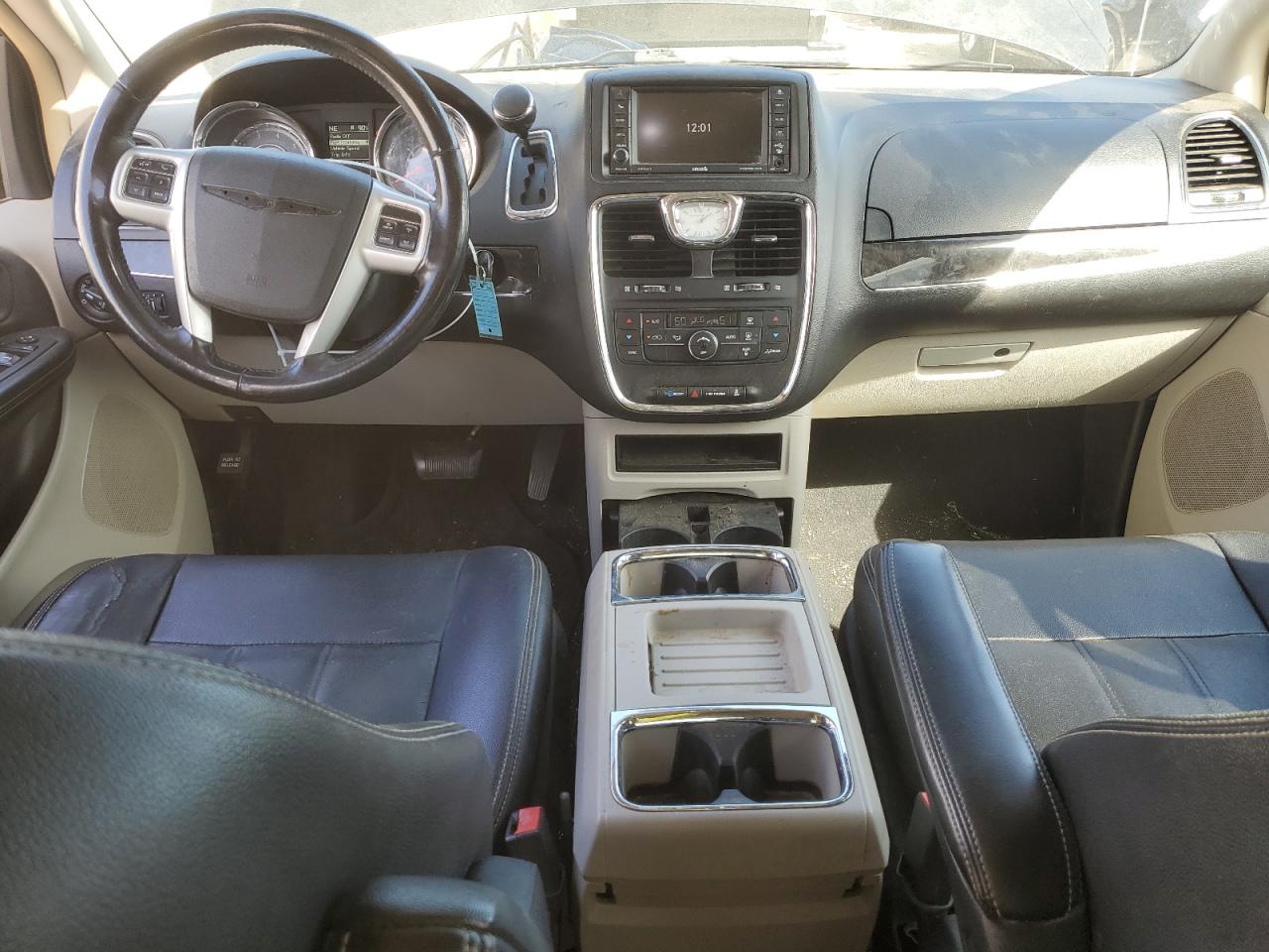 CHRYSLER TOWN & COUNTRY TOURING