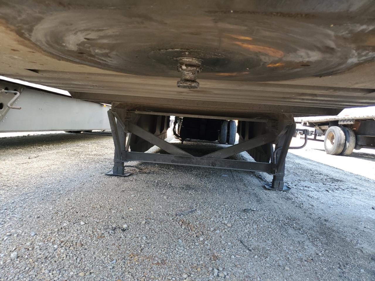 Lot #3292647607 2017 VANGUARD DRY FREIGHT TRAILER