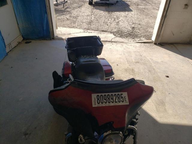 2010 HARLEY-DAVIDSON FLHTCU - 1HD1FC41XAB646318