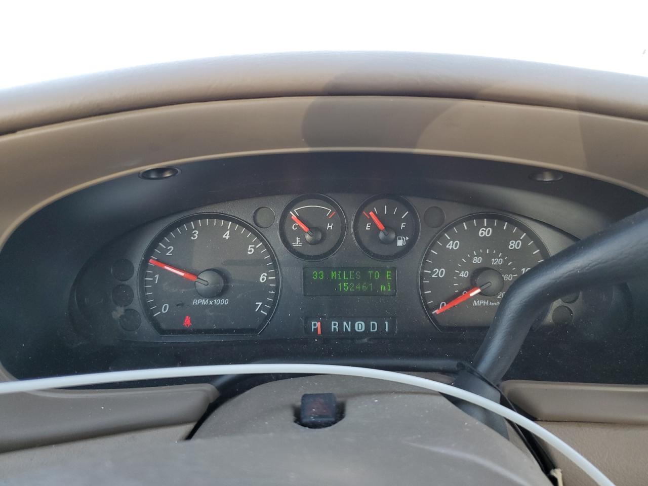 Lot #3302562760 2004 FORD TAURUS SE