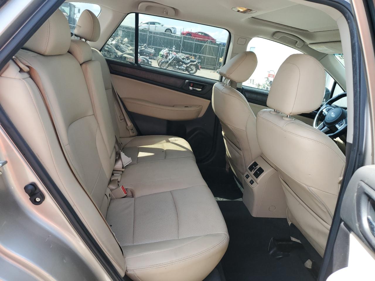 SUBARU OUTBACK 3.6R LIMITED