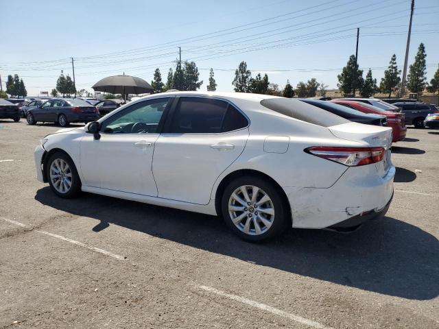 2018 TOYOTA CAMRY L 4T1B11HK5JU053462
