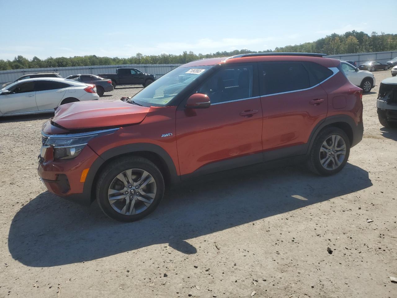  Salvage Kia Seltos