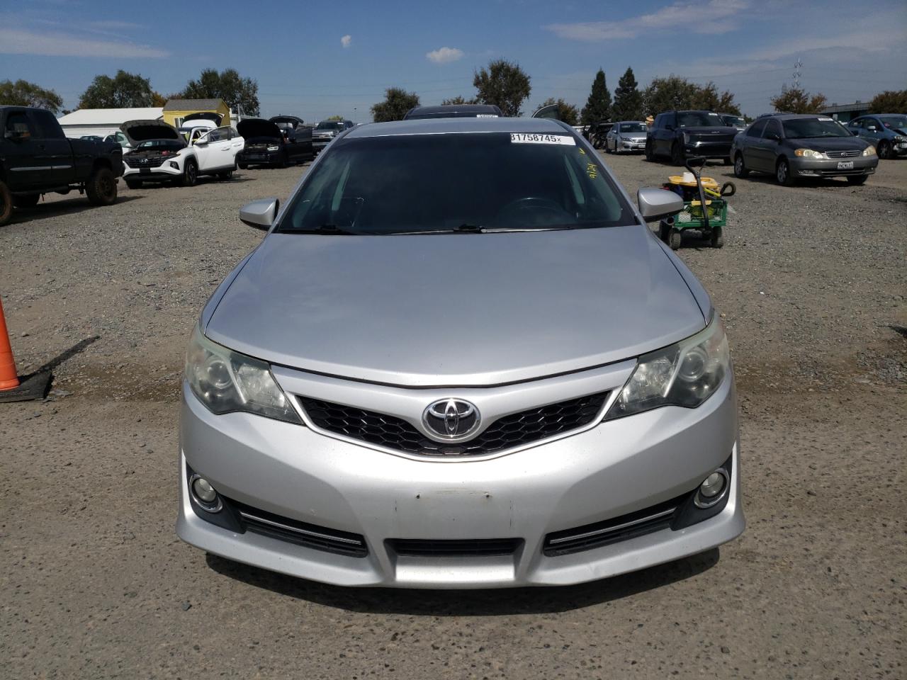 TOYOTA CAMRY L