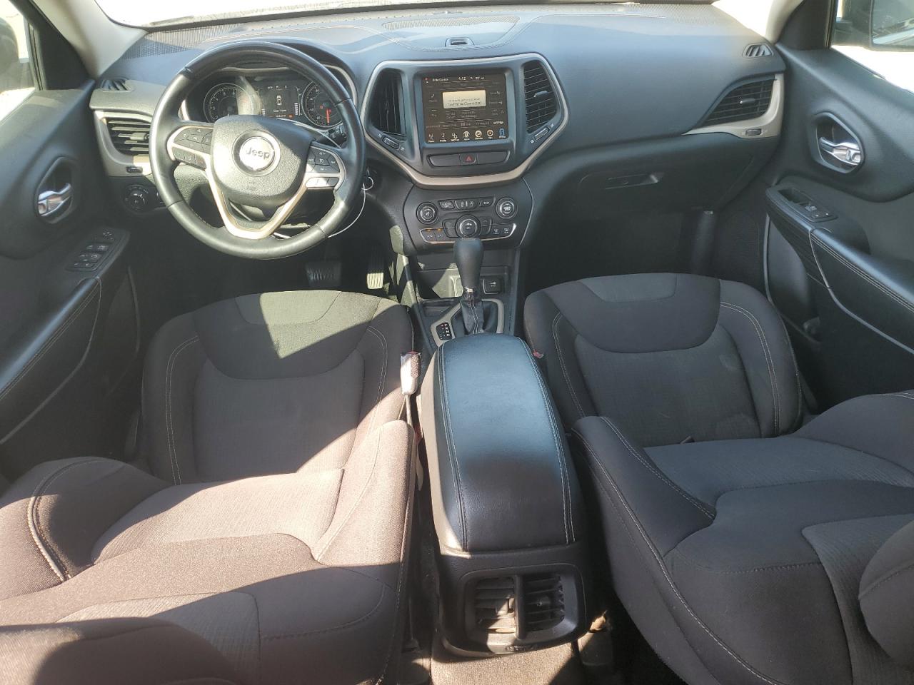 JEEP GRAND CHEROKEE LATITUDE