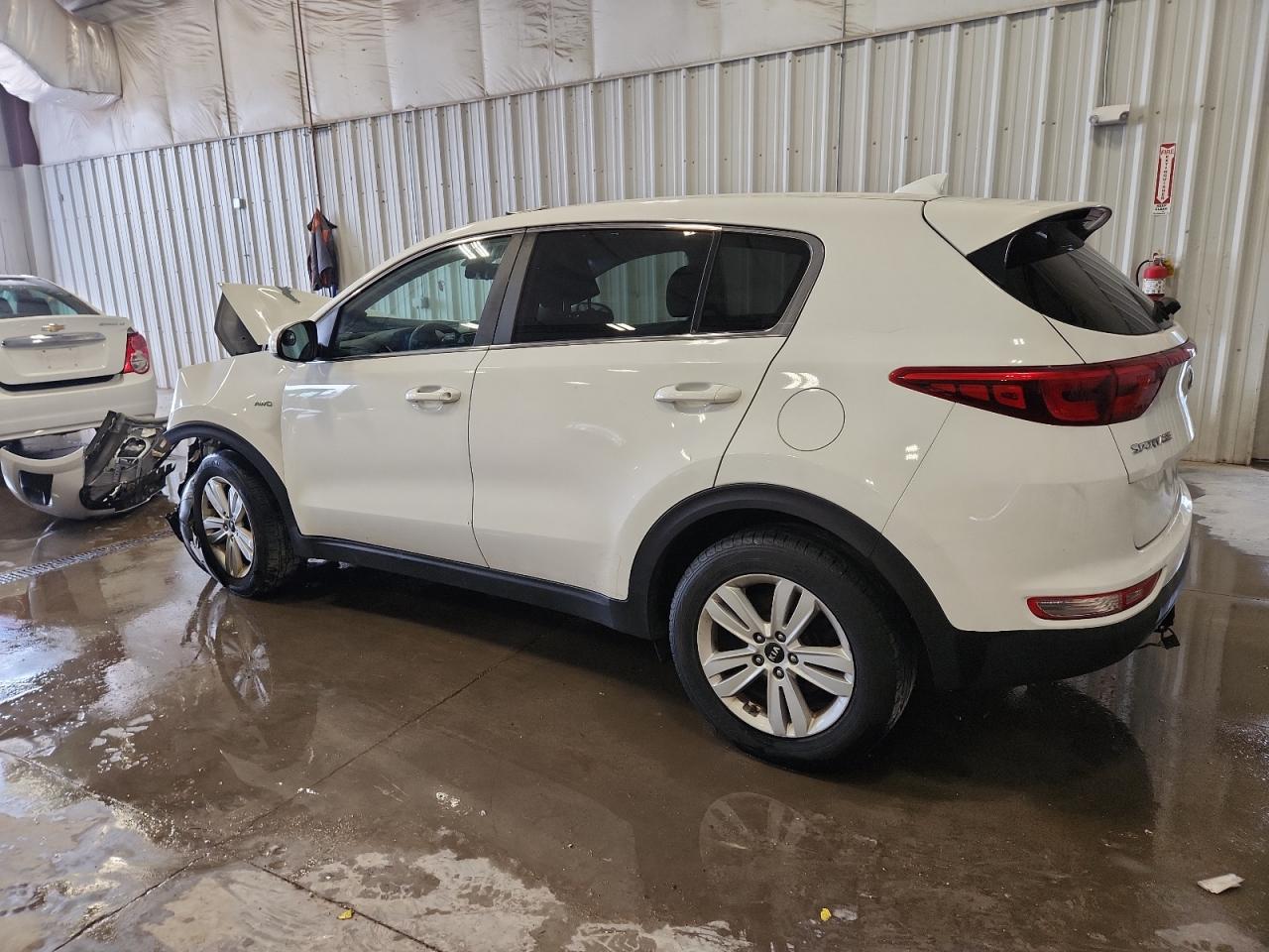 KIA SPORTAGE LX