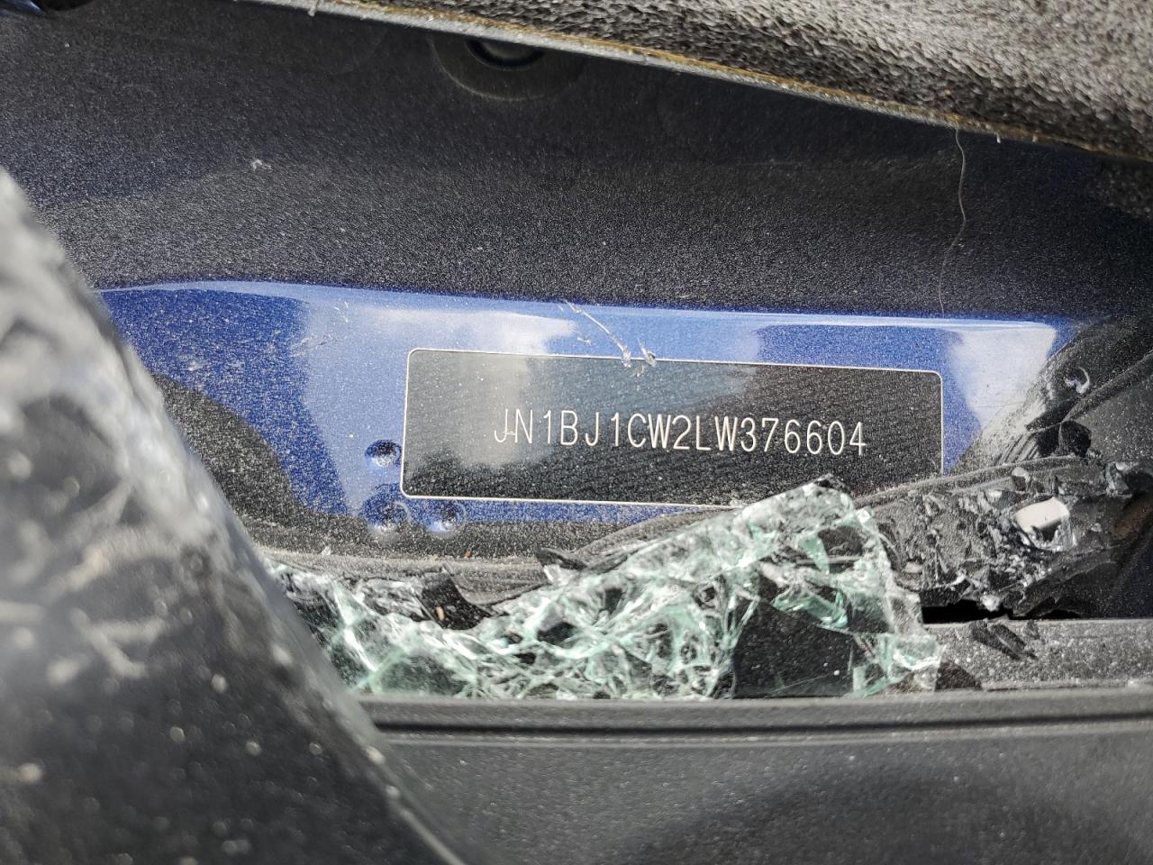 NISSAN ROGUE SPORT S