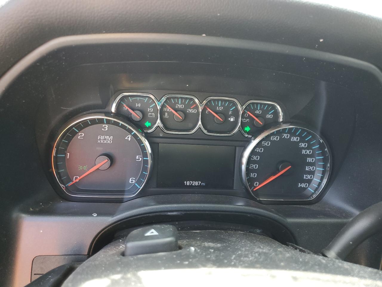 CHEVROLET SILVERADO C1500 LT