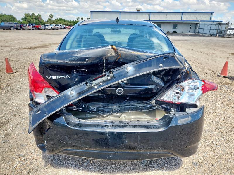 2017 NISSAN VERSA S 3N1CN7AP9HL822235