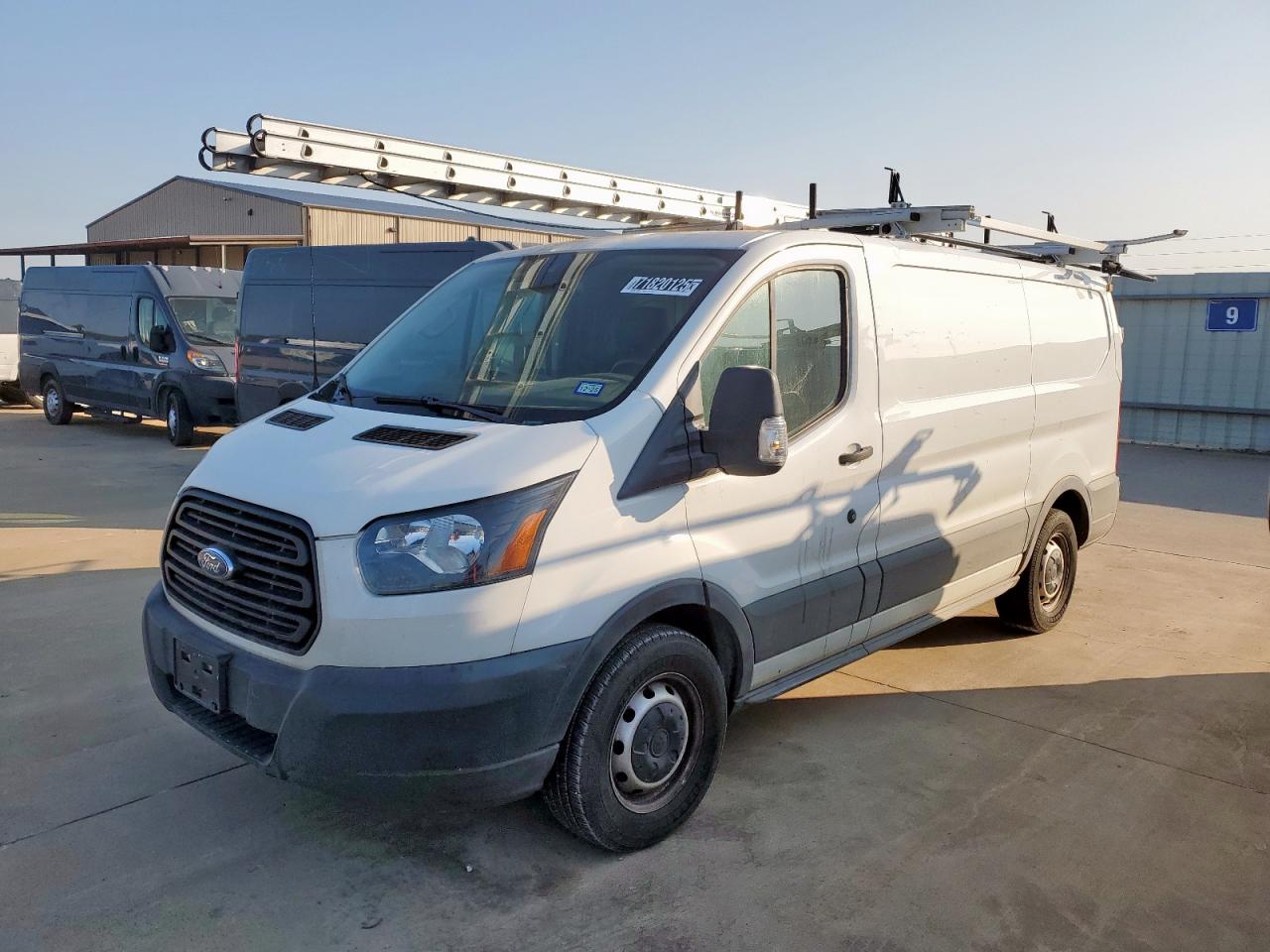 FORD TRANSIT T-150
