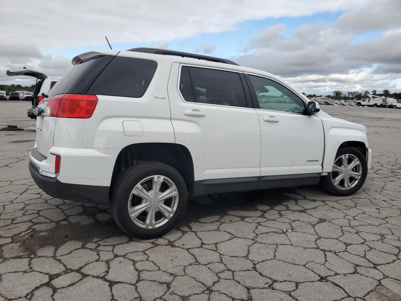 GMC TERRAIN SLE