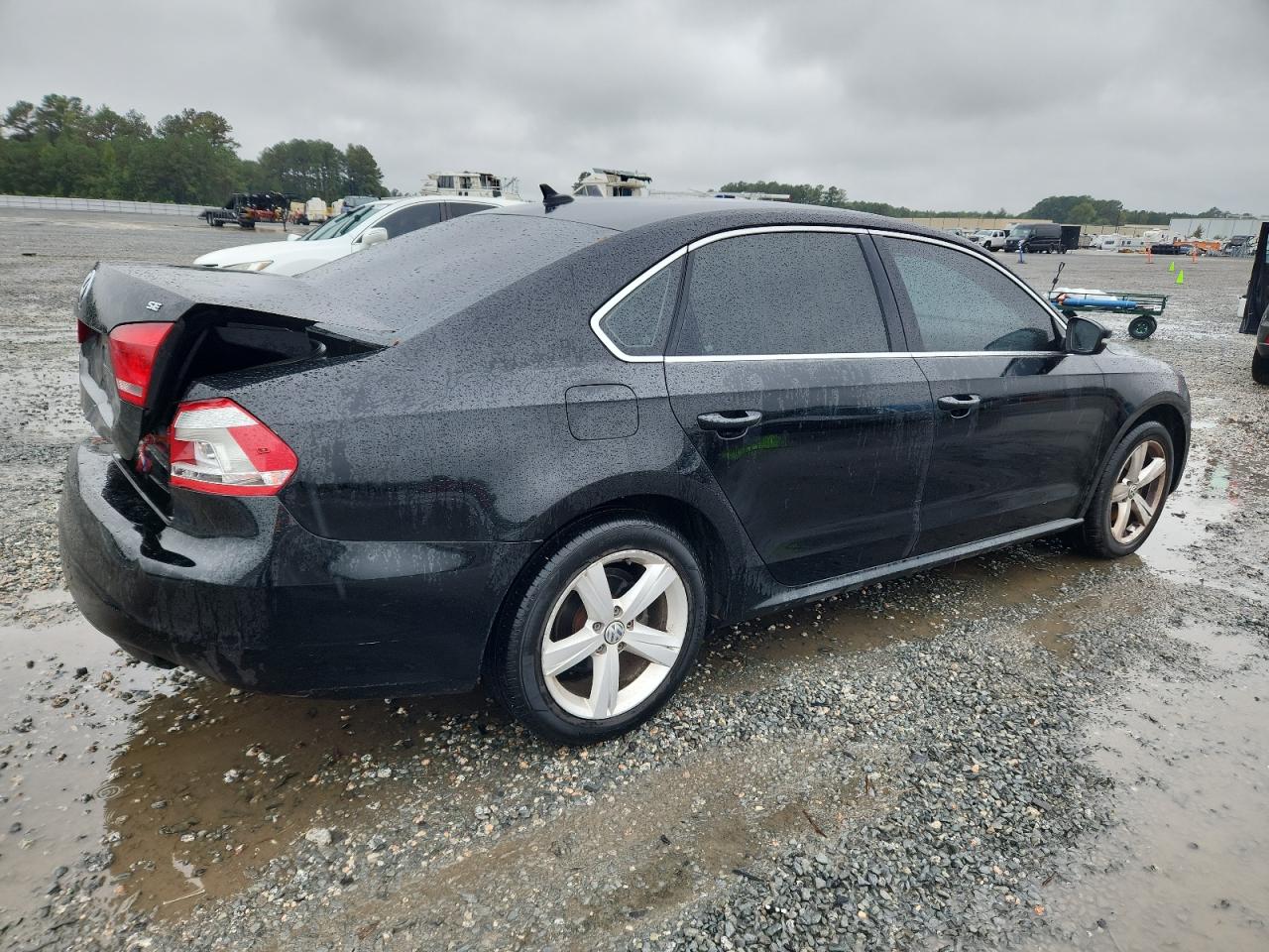 VOLKSWAGEN PASSAT SE