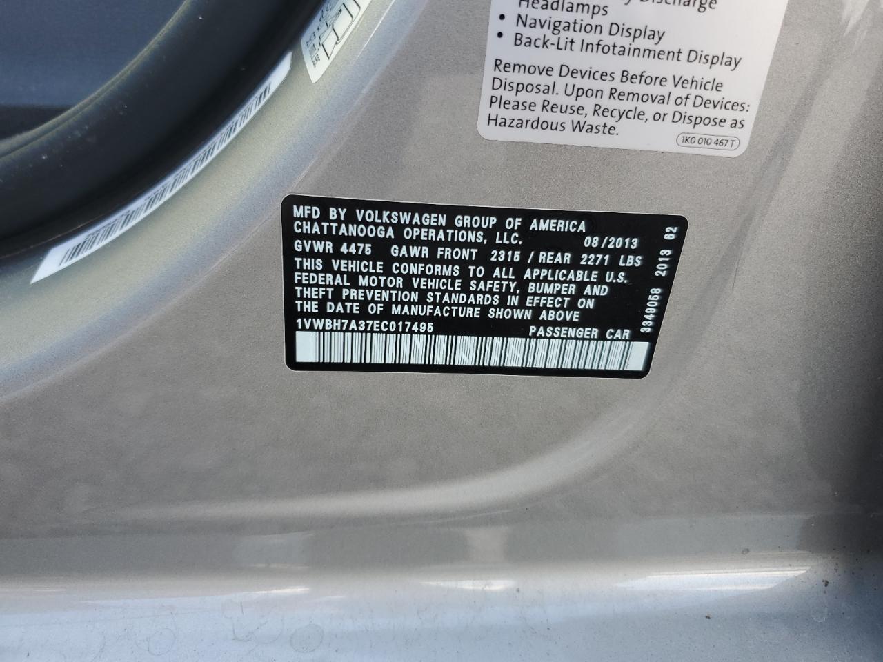 VOLKSWAGEN PASSAT SE