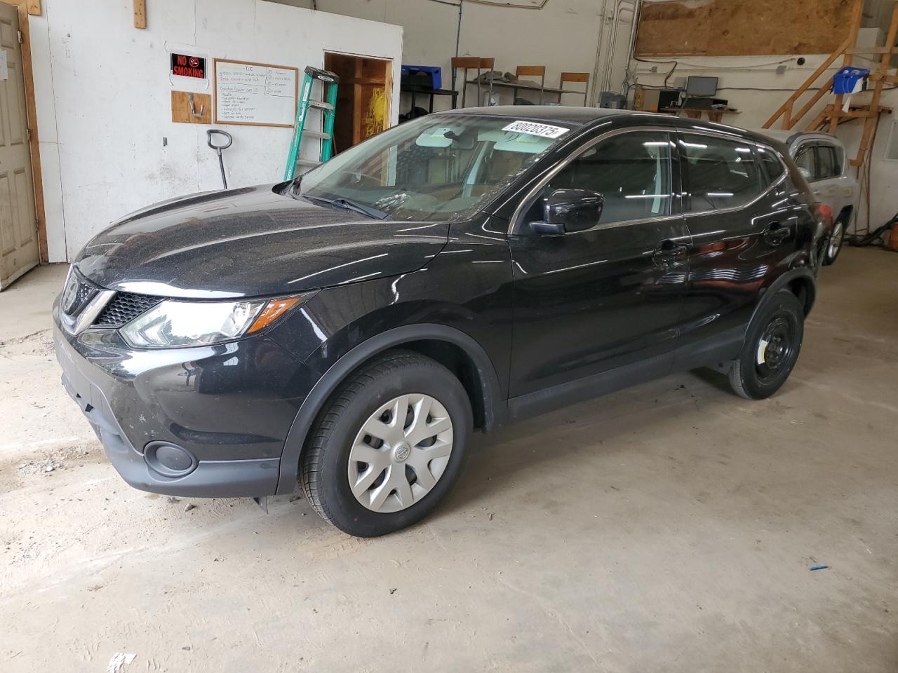 NISSAN ROGUE SPORT S