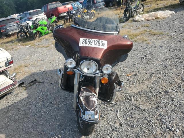 2011 HARLEY-DAVIDSON FLHTCU 1HD1FC413BB612299