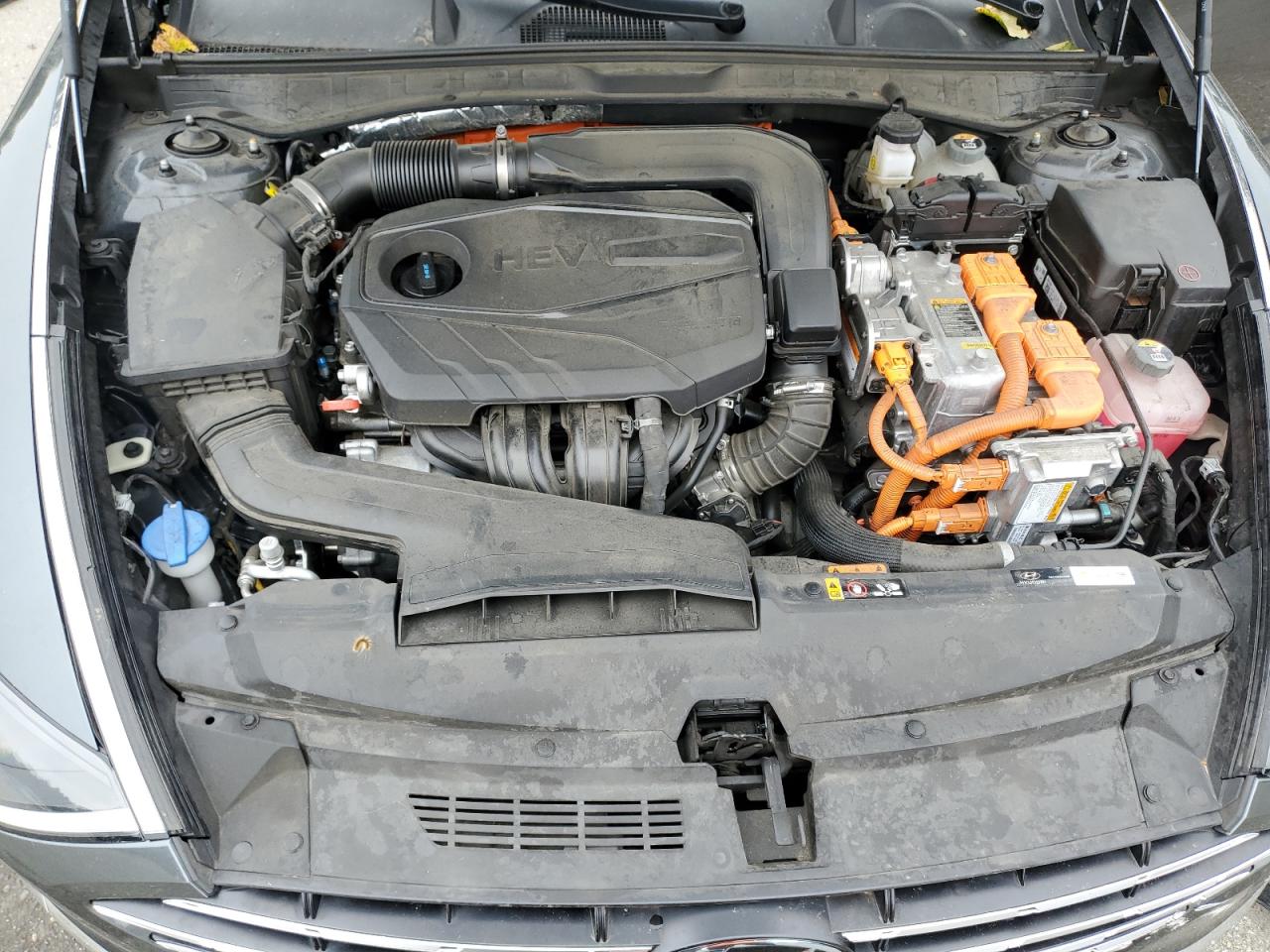 HYUNDAI SONATA HYBRID