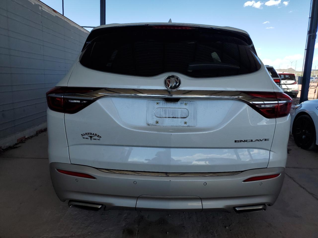 BUICK ENCLAVE ESSENCE
