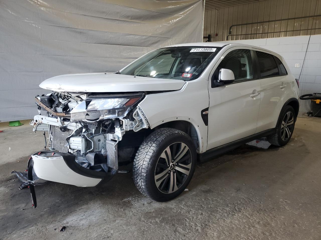 MITSUBISHI OUTLANDER ES