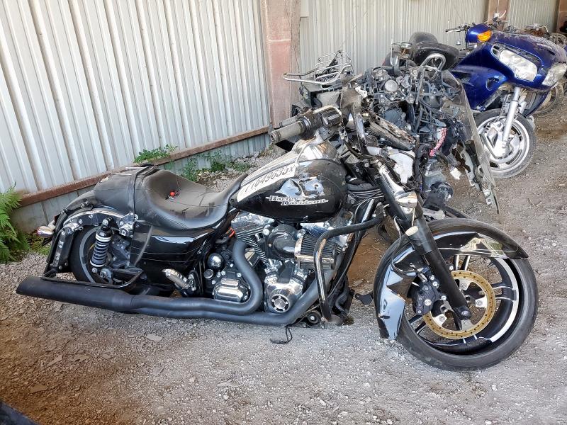 2016 HARLEY-DAVIDSON FLHXS STRE 1HD1KRM11GB625056
