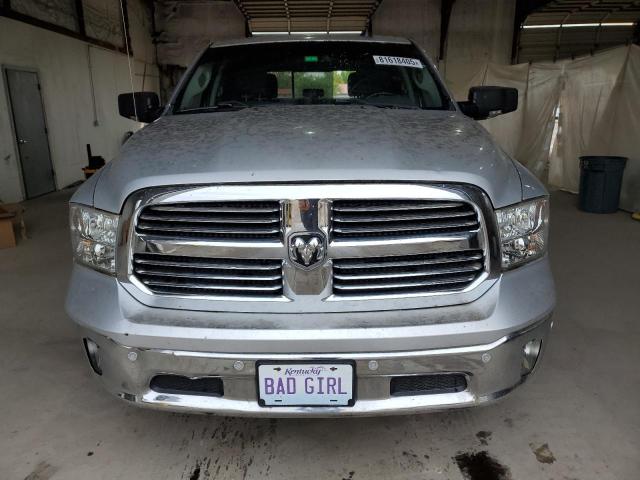 2016 RAM 1500 SLT 3C6RR7LT1GG388851